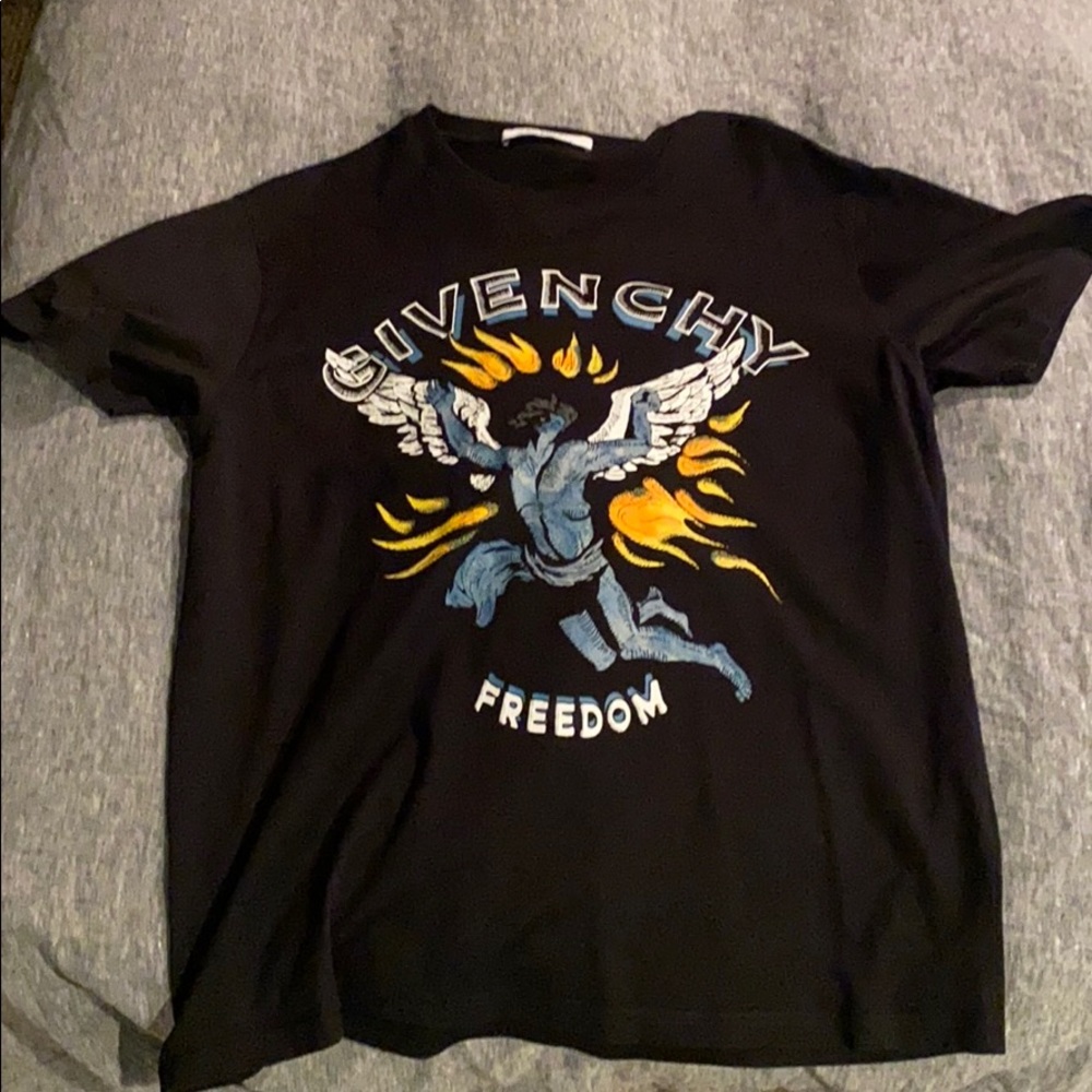 COPY - Men’s Large Givenchy T-shirt